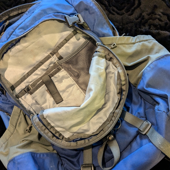 blue patagonia backpack day comfort whether heading to school Patagonia Refugio Daypack 26L Dulse
